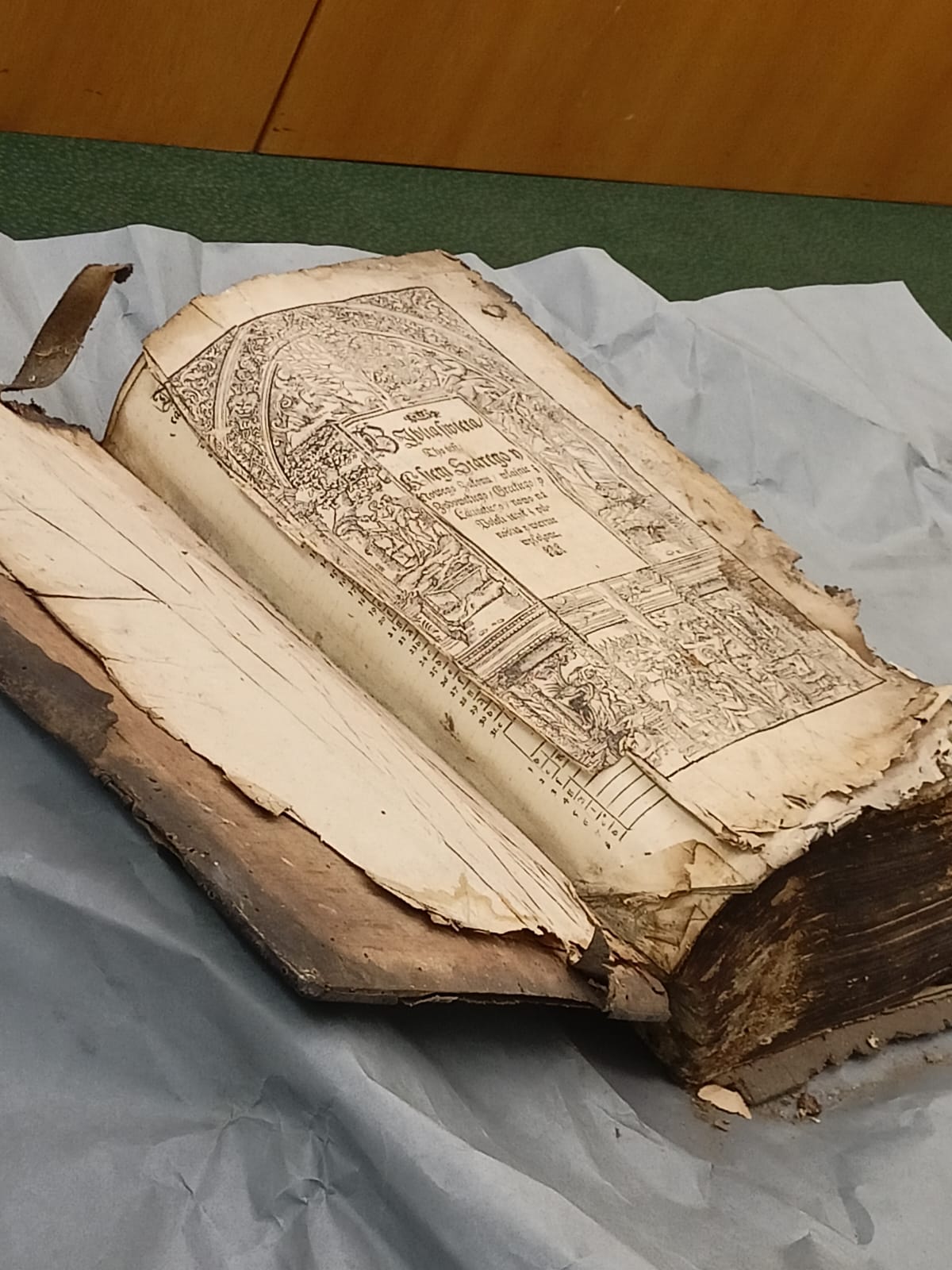 Zachowany egzemplarz Biblii brzeskiej
